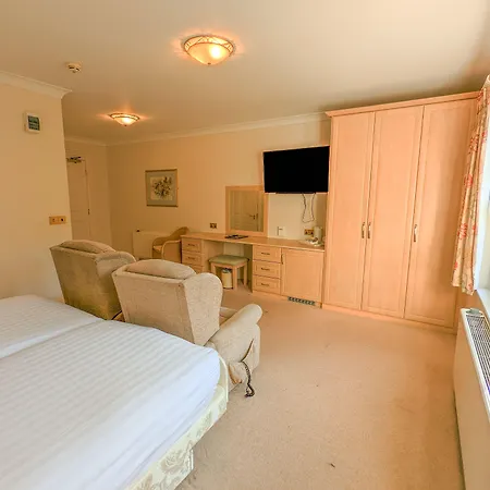 The Grove Hotel-2